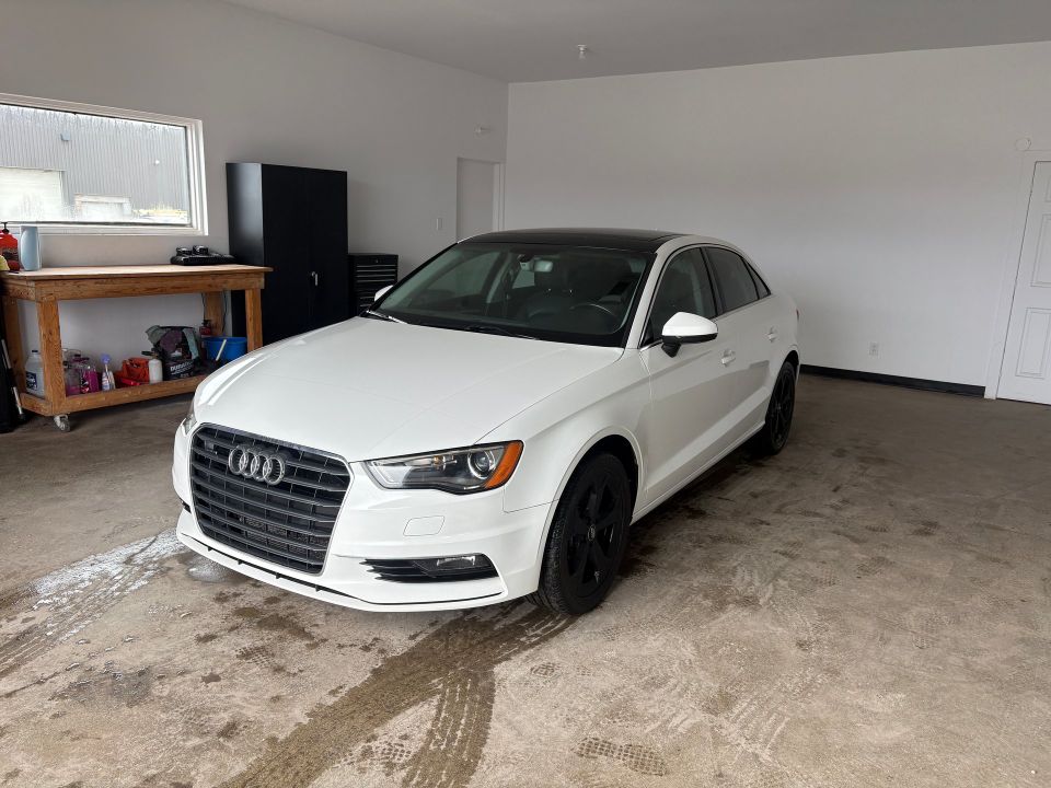 Audi A3 2016 - Image 2