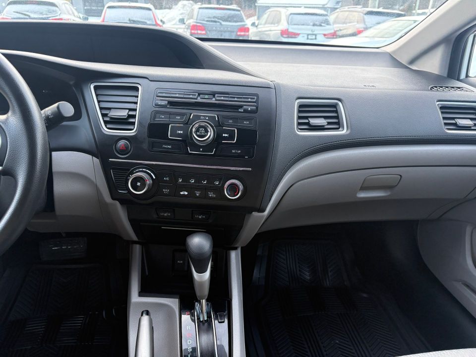 Honda Civic 2014 - Image 8