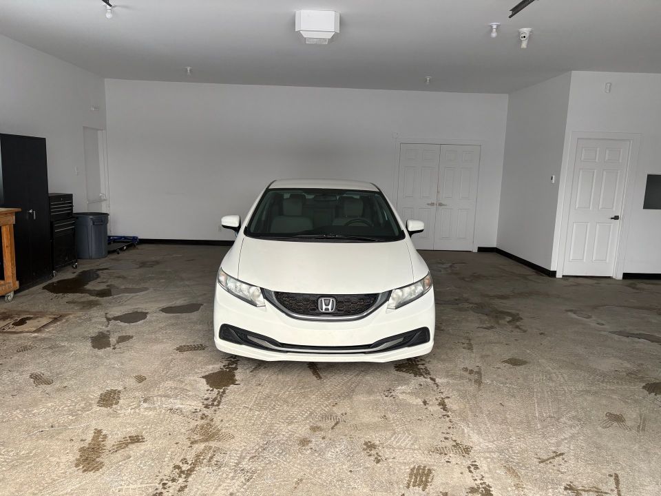 Honda Civic 2014 - Image 1