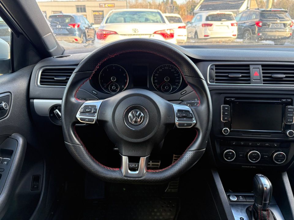 Volkswagen Jetta 2014 - Image 7