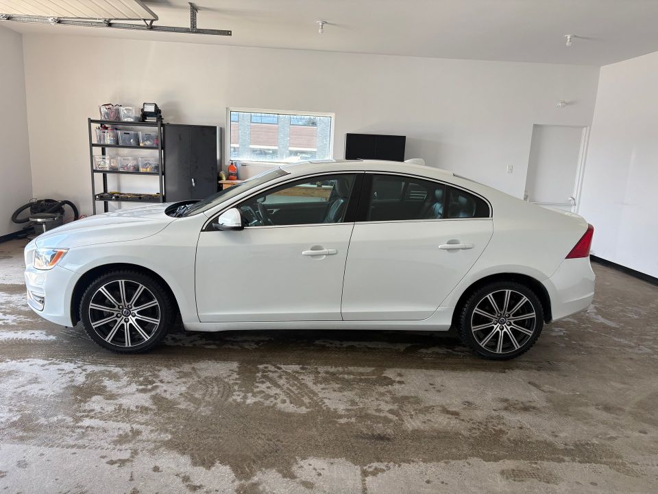 Volvo S60 2015 - Image 3