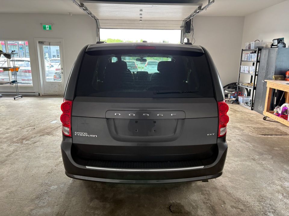 Dodge Grand Caravan 2015 - Image 5