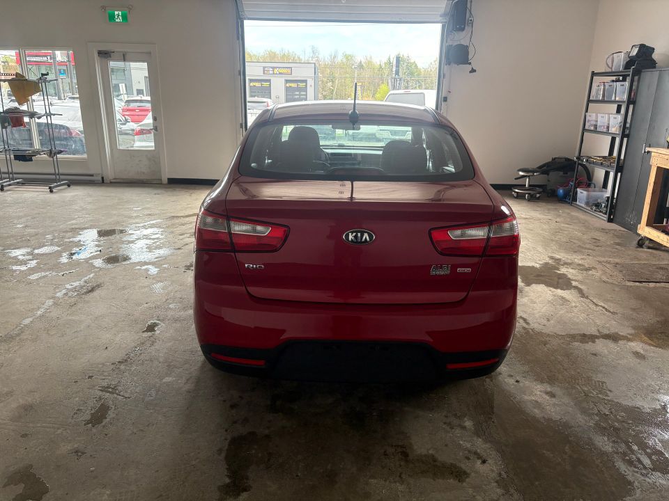 Kia Rio 2015 - Image 5