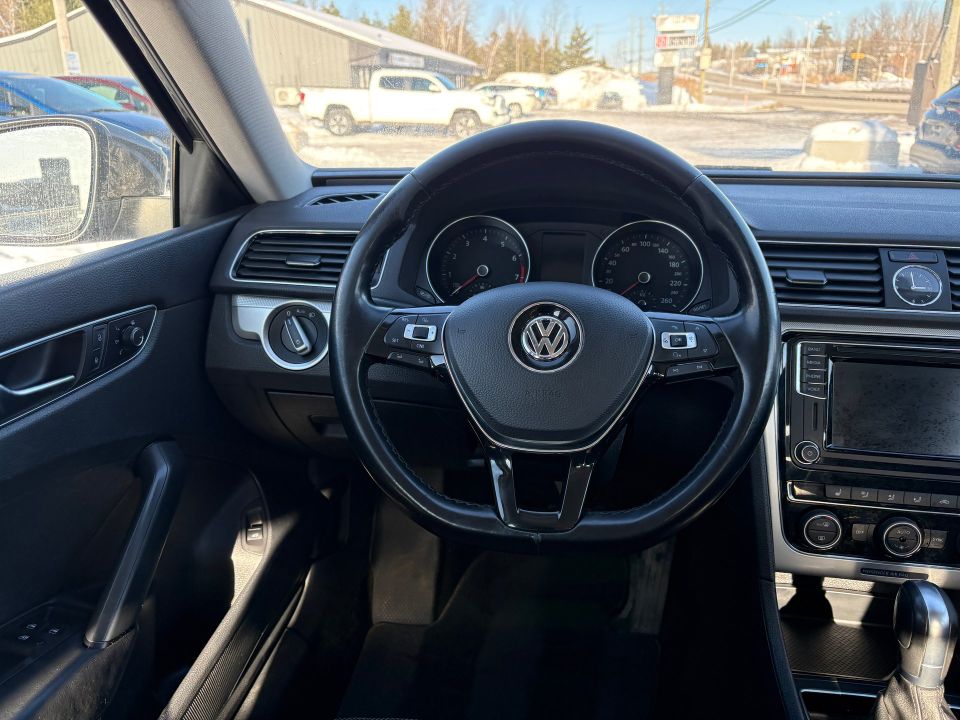 Volkswagen Passat 2017 - Image 8