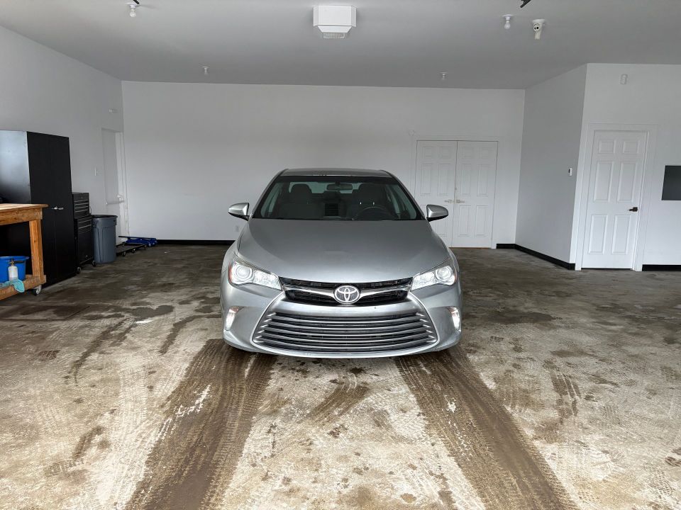 Toyota Camry 2017 - Image 1
