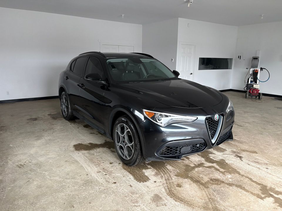 Alfa Romeo Stelvio 2018 - Image 3