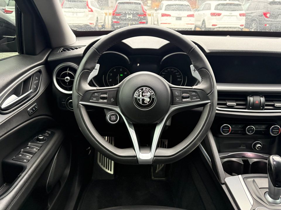 Alfa Romeo Stelvio 2018 - Image 6
