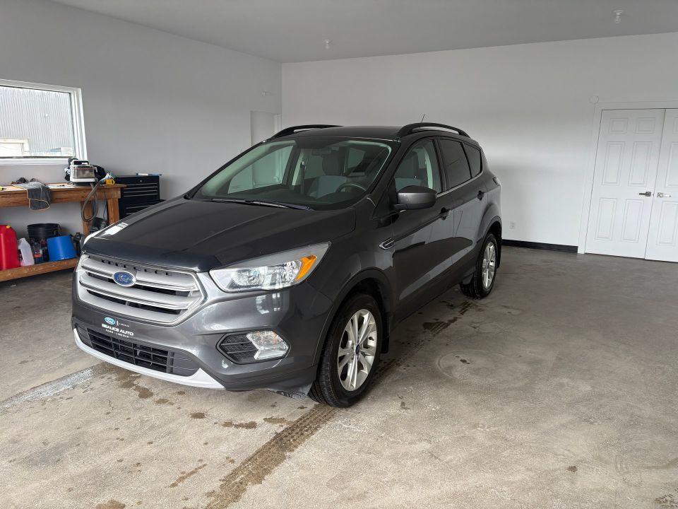 Ford Escape 2018 - Image 2