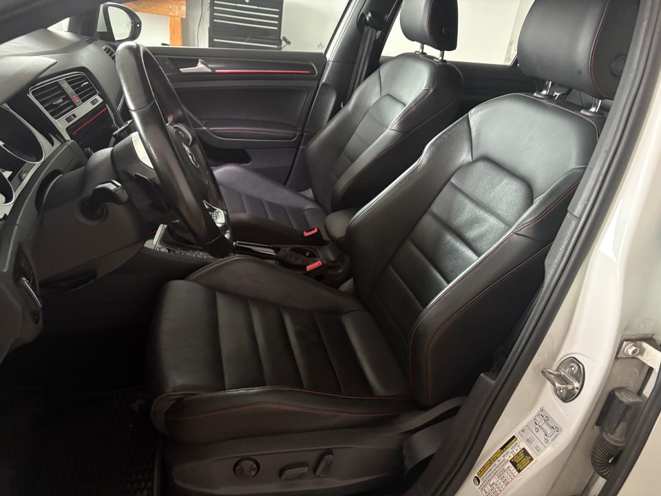 Volkswagen Golf GTI 2018 - Image 7