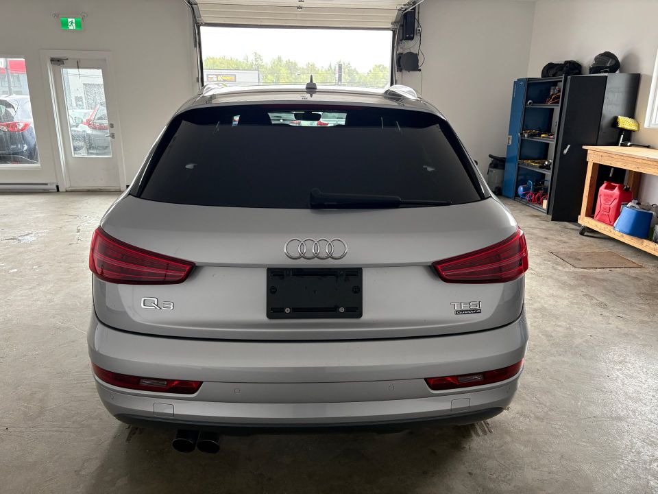 Audi Q3 2018 - Image 5