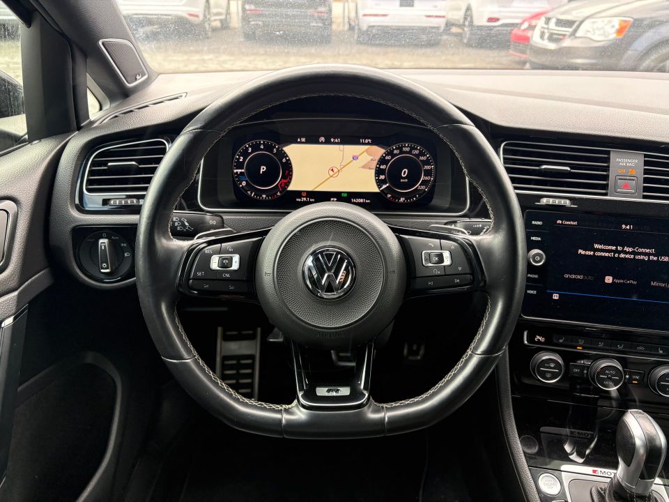 Volkswagen Golf R 2018 - Image 7