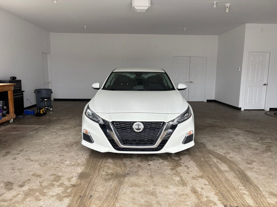 Nissan Altima 2021 - Image 1