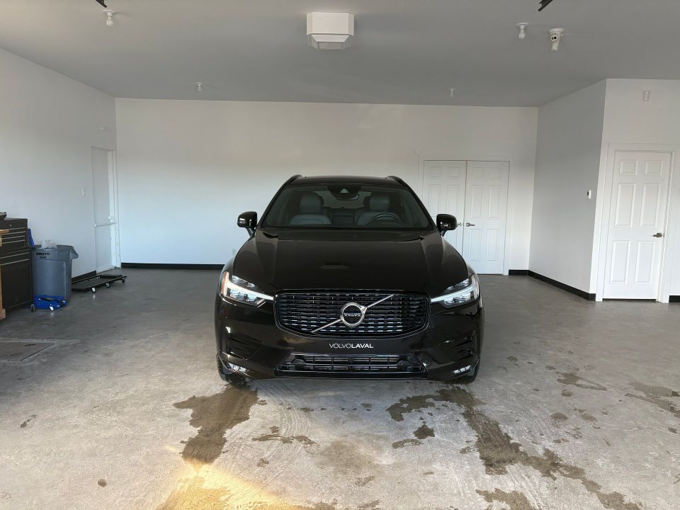 Volvo XC60 2021 - Image 1