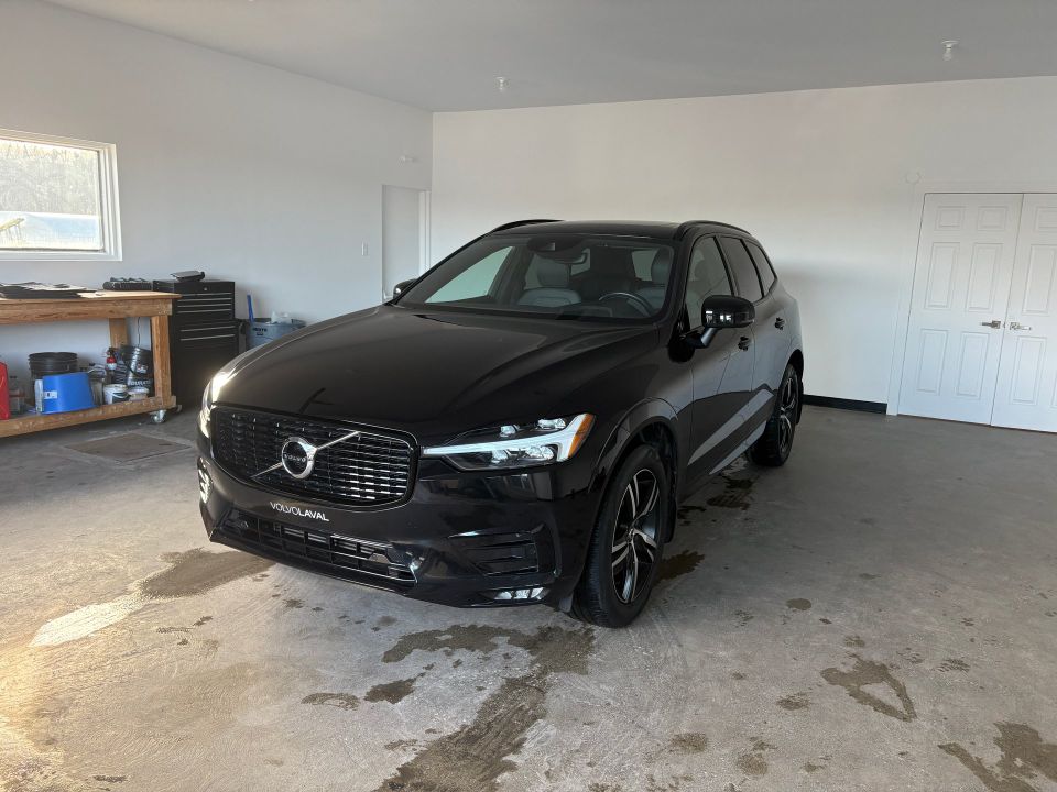 Volvo XC60 2021 - Image 2