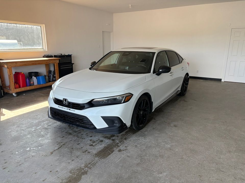 Honda Civic Sedan 2022 - Image 2
